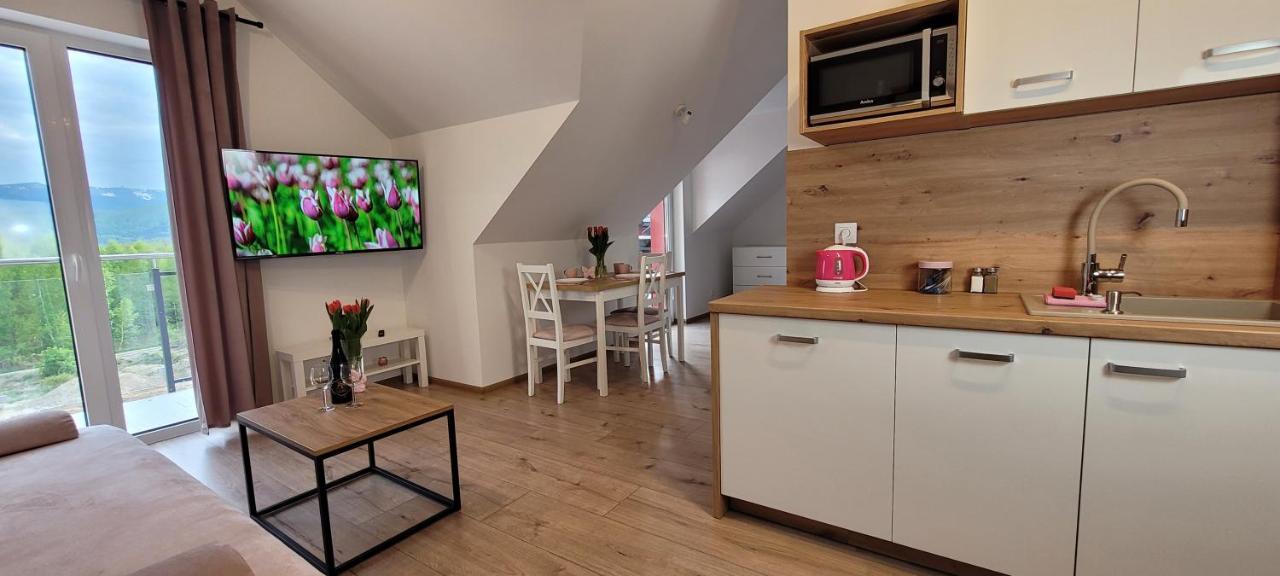 Kolorowe Cieplice - Apartamenty Z Widokiem Na Karkonosze 옐레니아구라 외부 사진
