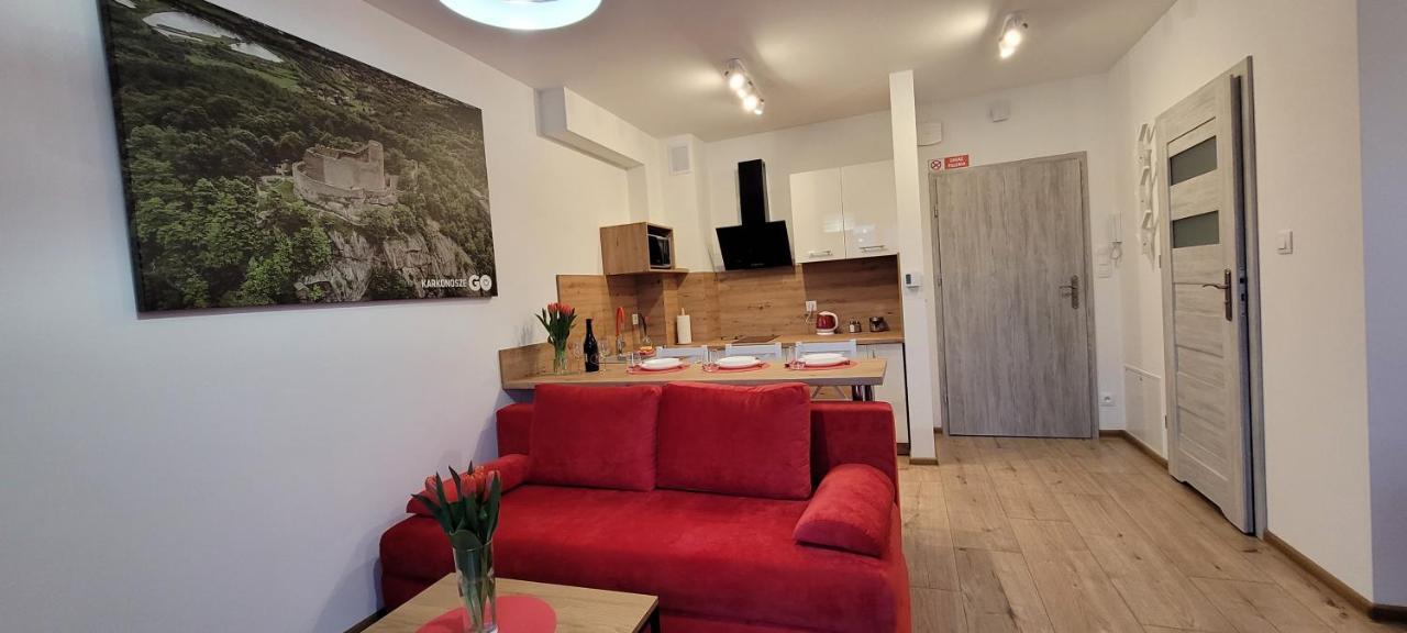 Kolorowe Cieplice - Apartamenty Z Widokiem Na Karkonosze 옐레니아구라 외부 사진
